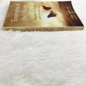 Accents - 3/$15 Triumphs of The Heart Paperback Book Accents - 3/$15 Triumphs of The Heart Paperback Book